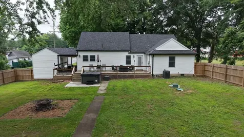 14045 State Highway 34 Highway Benton IL 62812