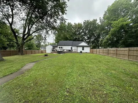 14045 State Highway 34 Highway Benton IL 62812