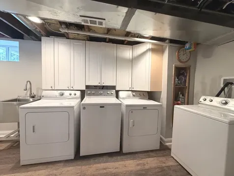 166 Akenside Road Riverside IL 60546
