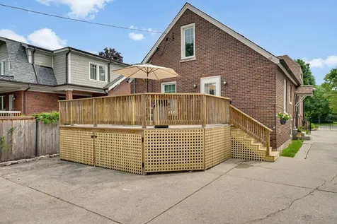 166 Akenside Road Riverside IL 60546