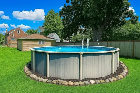 166 Akenside Road Riverside IL 60546