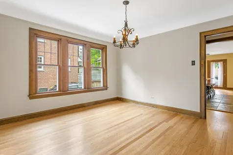 166 Akenside Road Riverside IL 60546