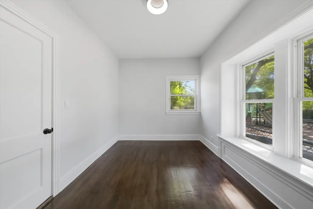 5943 West Huron Street Chicago IL 60644