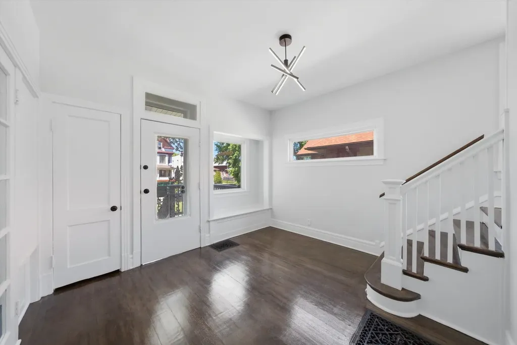 5943 West Huron Street Chicago IL 60644