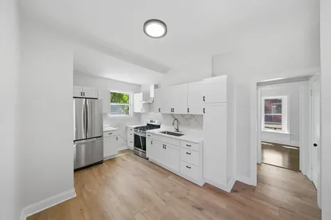 5943 West Huron Street Chicago IL 60644
