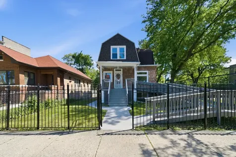 5943 West Huron Street Chicago IL 60644