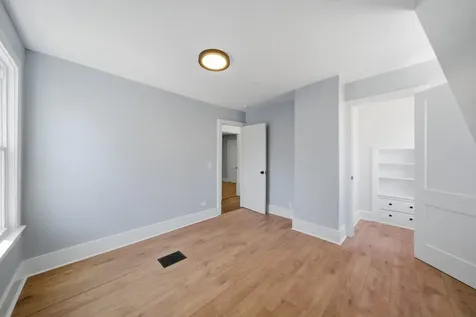 5943 West Huron Street Chicago IL 60644