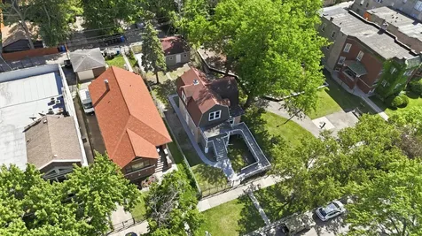 5943 West Huron Street Chicago IL 60644