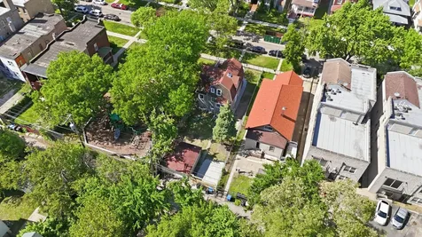 5943 West Huron Street Chicago IL 60644