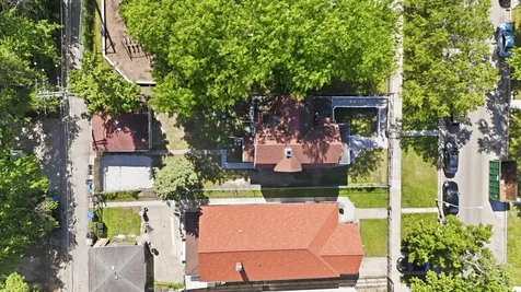5943 West Huron Street Chicago IL 60644