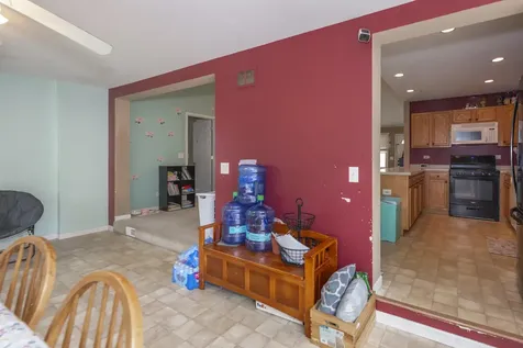 382 Keith Avenue Crystal Lake IL 60014