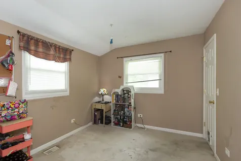 382 Keith Avenue Crystal Lake IL 60014