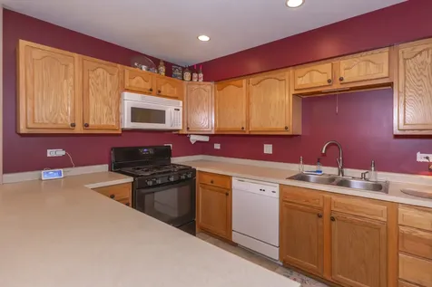 382 Keith Avenue Crystal Lake IL 60014