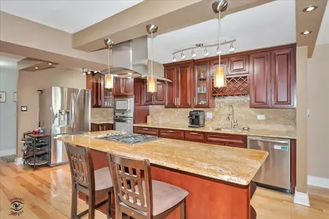 9621 South Karlov Avenue Oak Lawn IL 60453