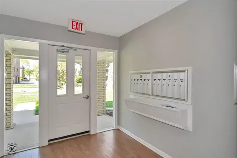9621 South Karlov Avenue Oak Lawn IL 60453