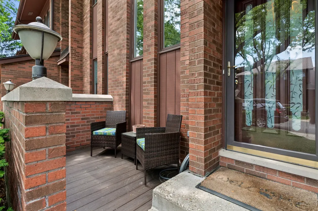 1016 Rene Court Park Ridge IL 60068