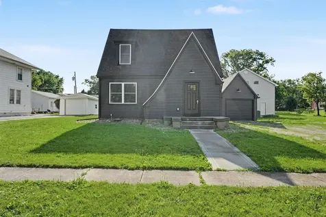 310 North Melvin Street Gibson City IL 60936