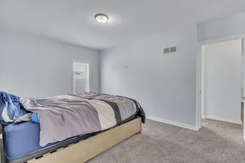 3313 Avenue Of The Cities Moline IL 51265