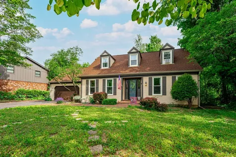 5472 Blackthorn Drive Rockford IL 61107