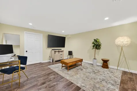 5472 Blackthorn Drive Rockford IL 61107