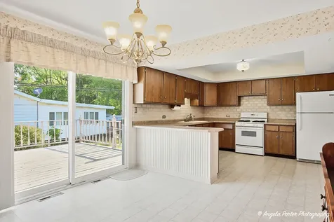 2208 Algonquin Road Fox River Grove IL 60021