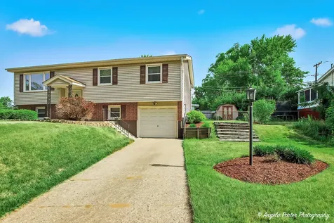 2208 Algonquin Road Fox River Grove IL 60021