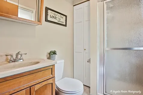 2208 Algonquin Road Fox River Grove IL 60021
