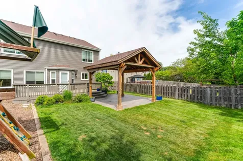 421 Rosewood Crossing Lindenhurst IL 60046