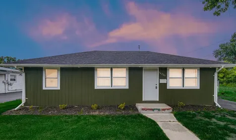 14220 Marshfield Avenue Dixmoor IL 60426