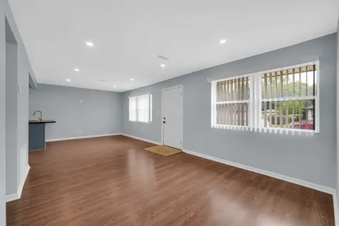 14220 Marshfield Avenue Dixmoor IL 60426