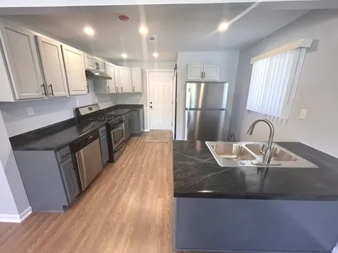 14220 Marshfield Avenue Dixmoor IL 60426