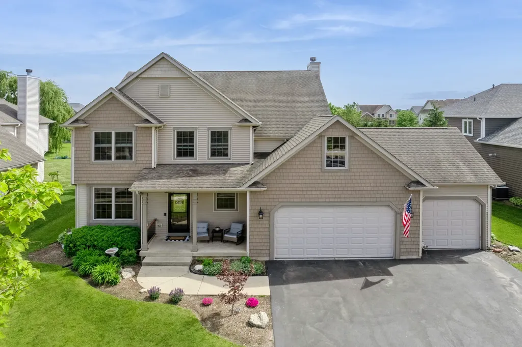 5235 Greenshire Circle Lake In The Hills IL 60156