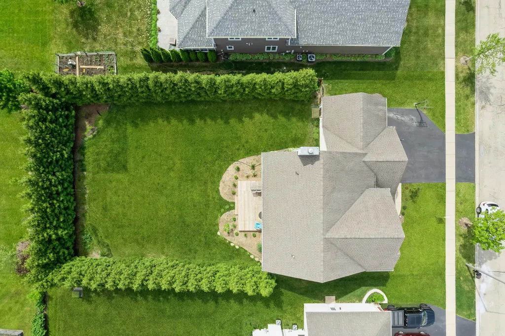 5235 Greenshire Circle Lake In The Hills IL 60156