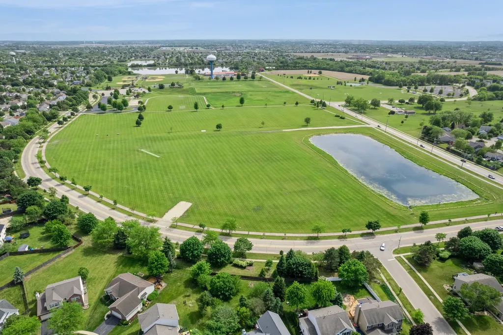 5235 Greenshire Circle Lake In The Hills IL 60156
