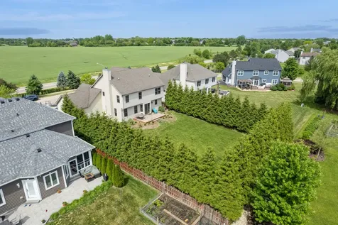 5235 Greenshire Circle Lake In The Hills IL 60156