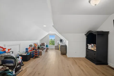 5235 Greenshire Circle Lake In The Hills IL 60156