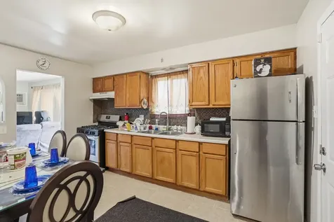 808 Mackinaw Avenue Calumet City IL 60409