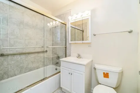 1450 Sandpebble Drive Wheeling IL 60090