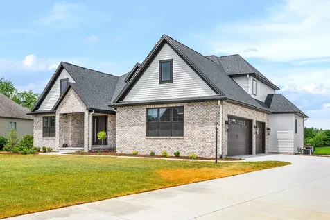 19889 Jared Drive Bloomington IL 61705