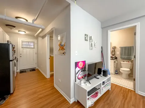 4714 North Racine Avenue Chicago IL 60640