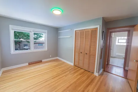 11258 South Albany Avenue Chicago IL 60655