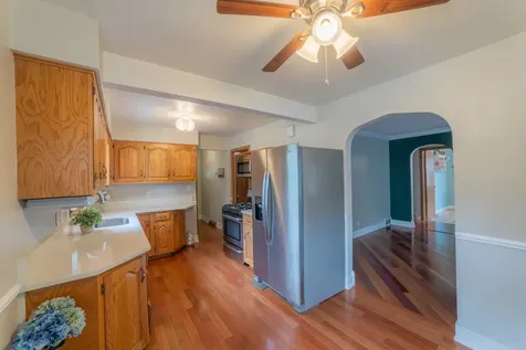 11258 South Albany Avenue Chicago IL 60655