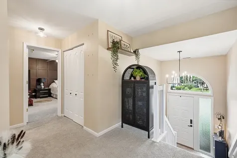 489 Banyan Tree Lane Buffalo Grove IL 60089