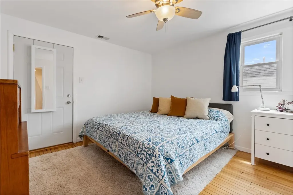 2735 North Ridgeway Avenue Chicago IL 60647