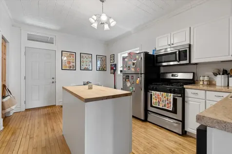 2735 North Ridgeway Avenue Chicago IL 60647