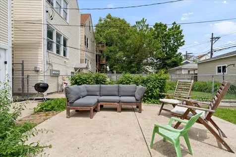 2735 North Ridgeway Avenue Chicago IL 60647