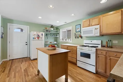 2735 North Ridgeway Avenue Chicago IL 60647