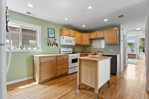 2735 North Ridgeway Avenue Chicago IL 60647