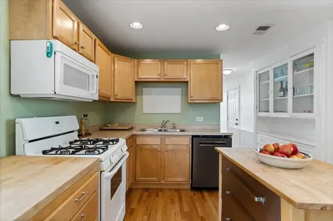 2735 North Ridgeway Avenue Chicago IL 60647