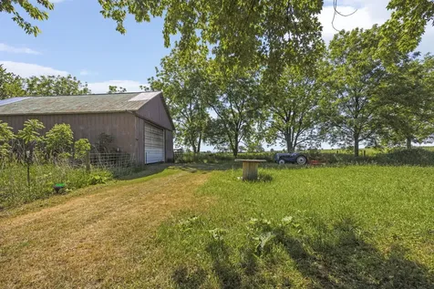 9860 Route 173 Highway Capron IL 61012